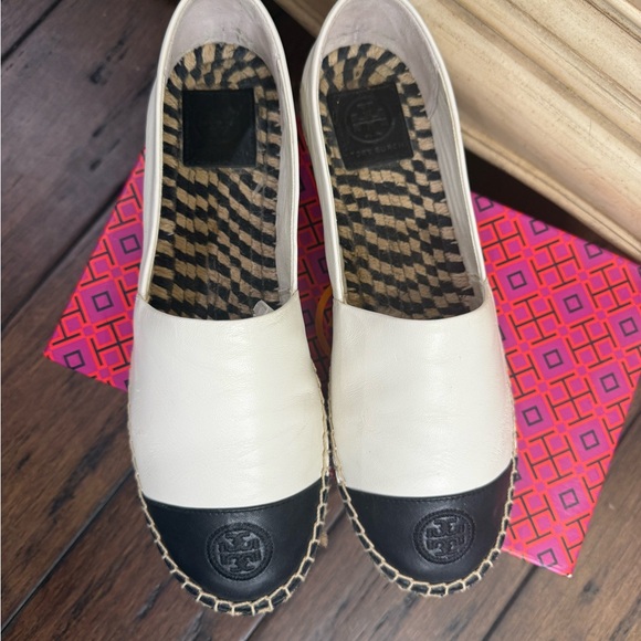 Tory Burch Nappa Leather Espadrille Flats - Ivory/Black - Size 10.5 - Picture 8 of 14